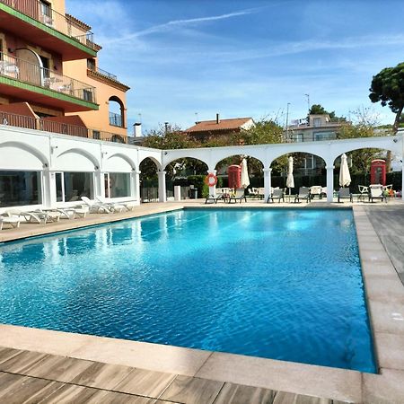 Hotel Canal Olímpic Castelldefels Exterior foto