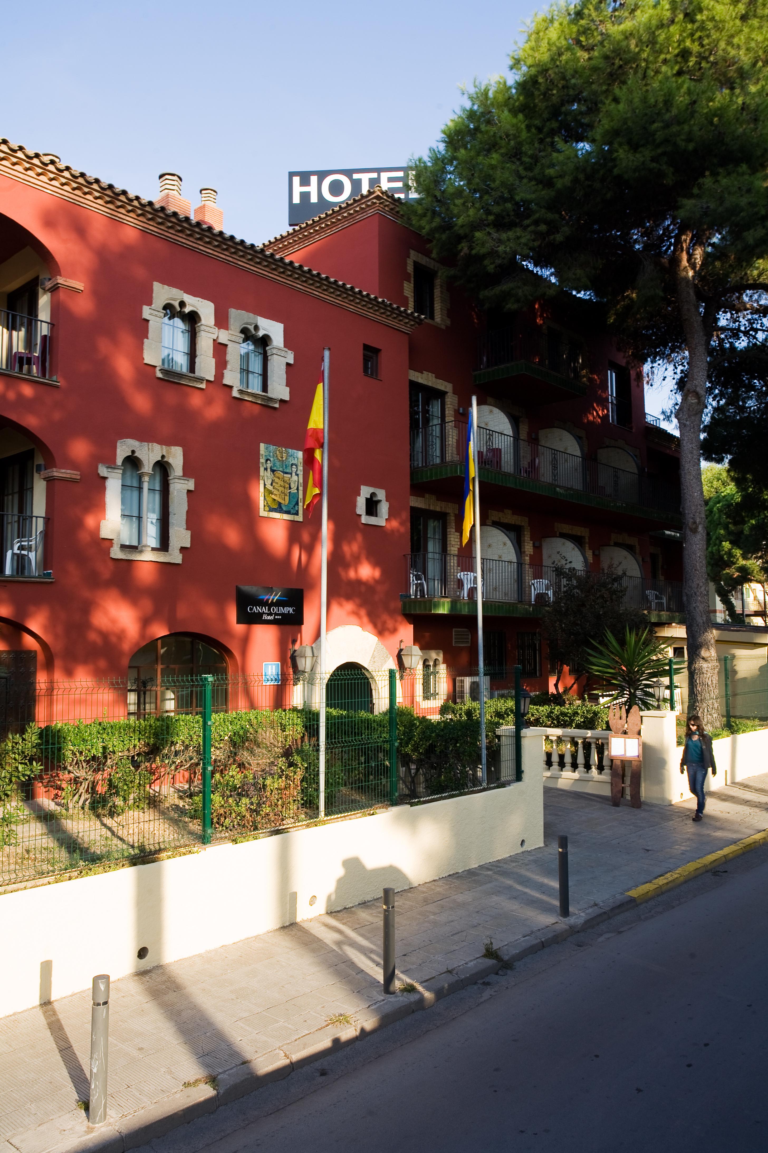 Hotel Canal Olímpic Castelldefels Exterior foto